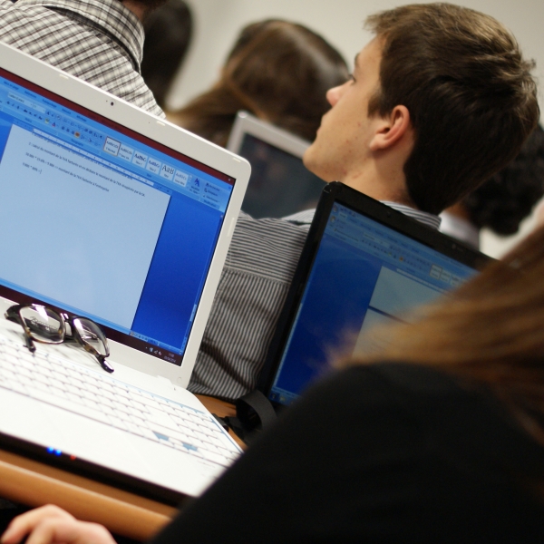 Aménagements spécifiques pour les étudiants en situation de handicap