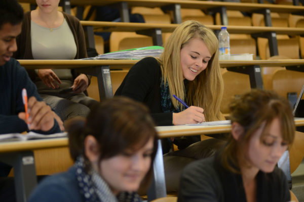 Arrivée à l'Université pour étudiants en situation de handicap