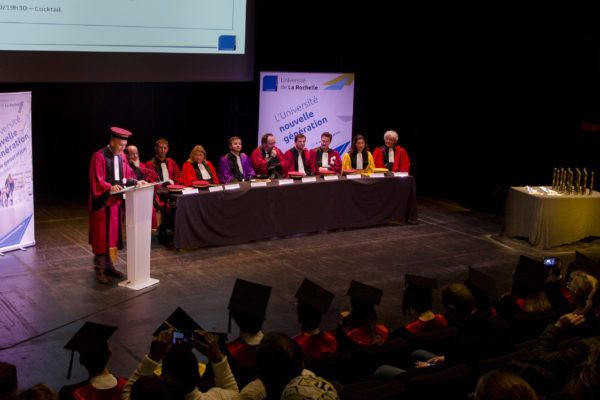 Cérémonie de remise des diplômes de doctorat de l’année 2017 de l’Université de La Rochelle