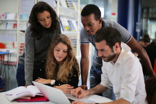 Libre service et prêt d’ordinateurs portables