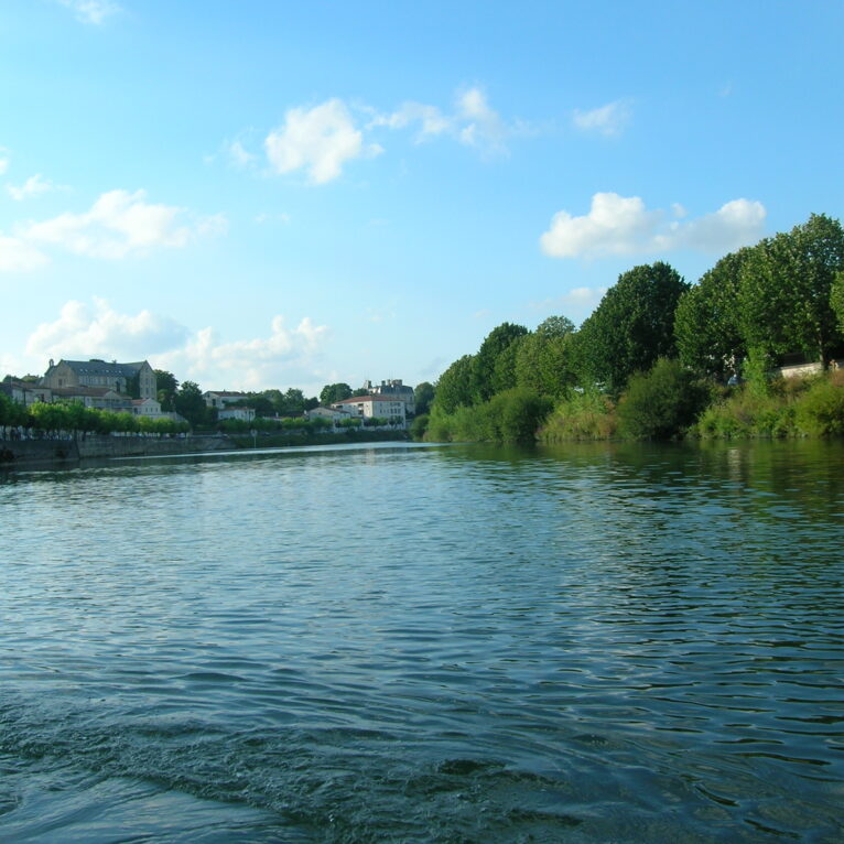 Fleuve charente saintes