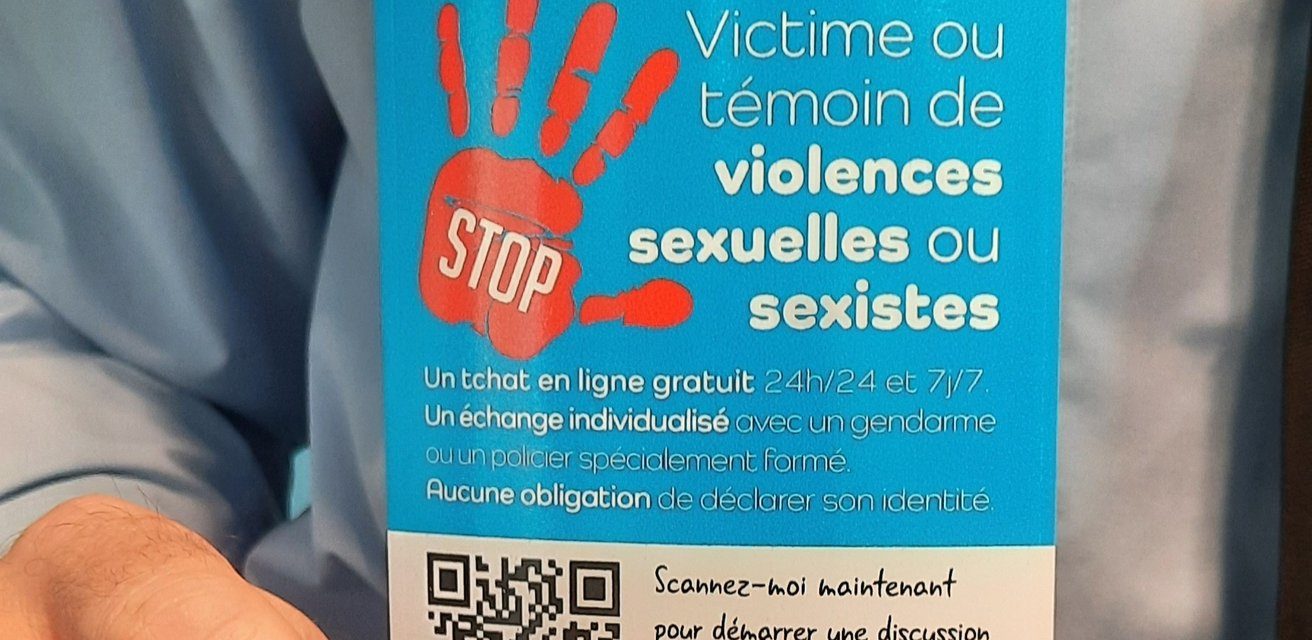 Un sticker pour signaler les violences sexuelles et sexistes à l'Université