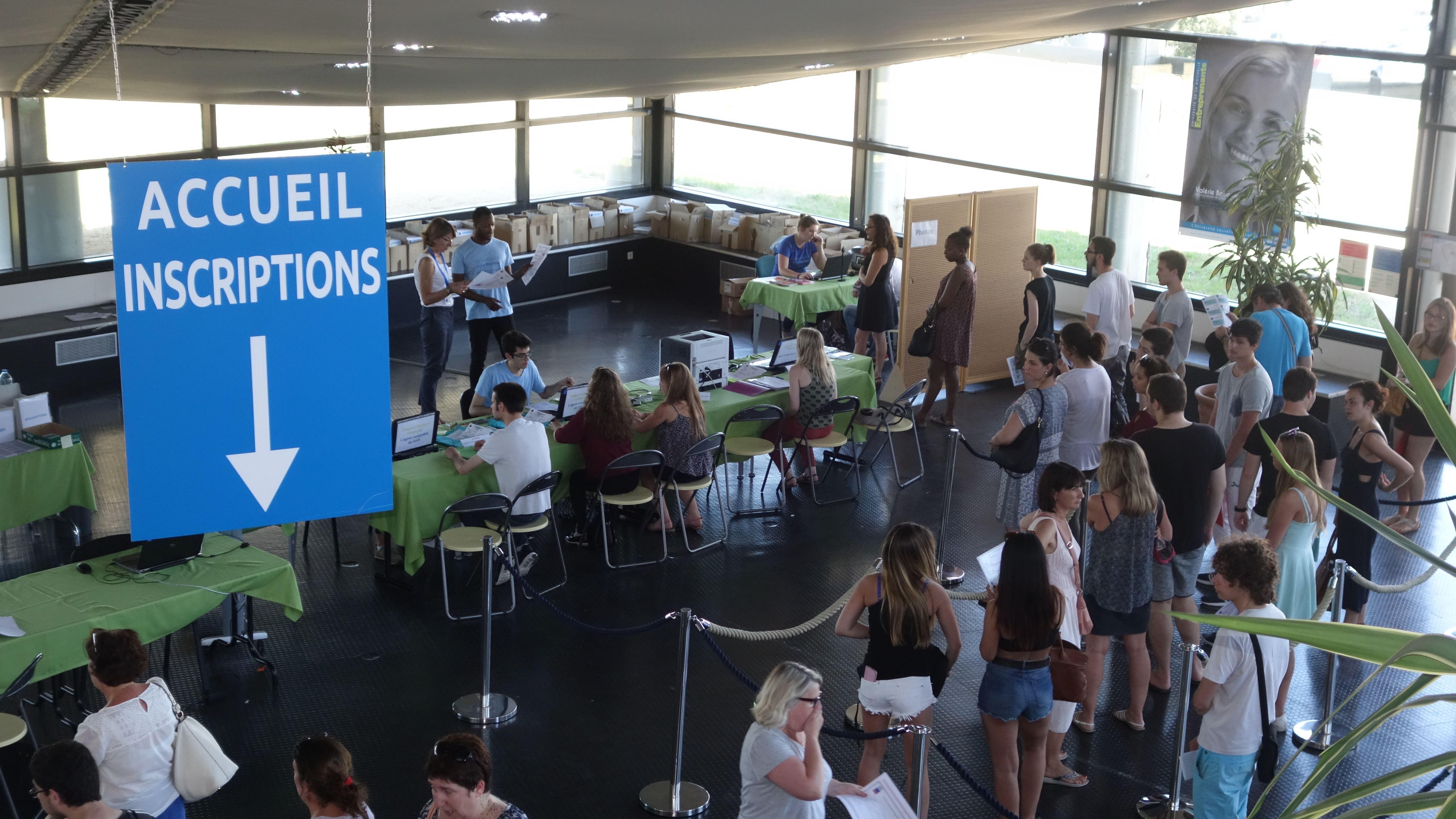 Les emplois étudiants à l'Université de La Rochelle Université de La