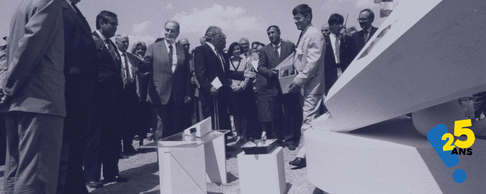 Revivez l'histoire de l'Université en exposition pour son 25e anniversaire