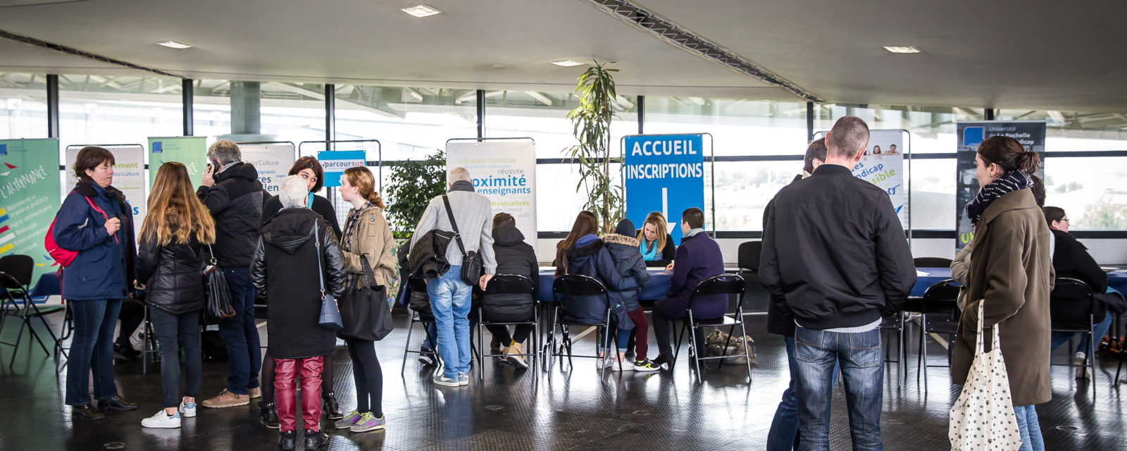Tarifs des droits d’inscription pour les étudiantes ou étudiants extra-européens 1