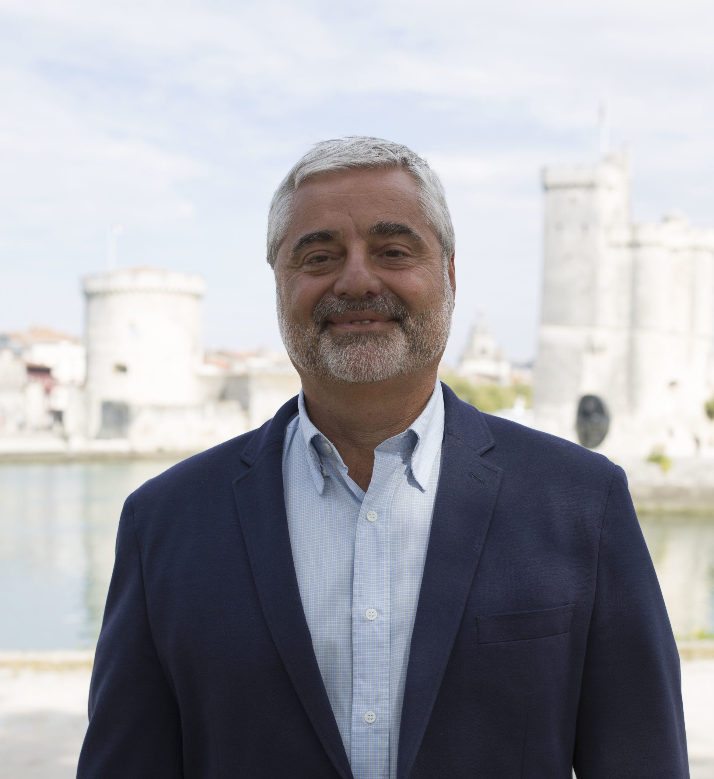 Une Université ancrée dans son territoire 1 Une Université ancrée dans son territoire 1